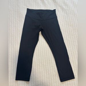 Lululemon Black Cropped Leggings